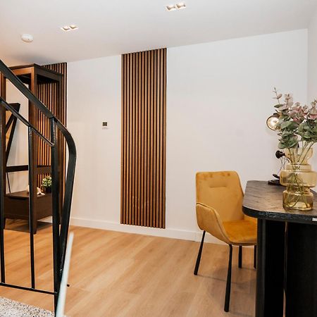 S331 - Luxurious Two Bedroom Duplex Apartment In Кёльн Экстерьер фото