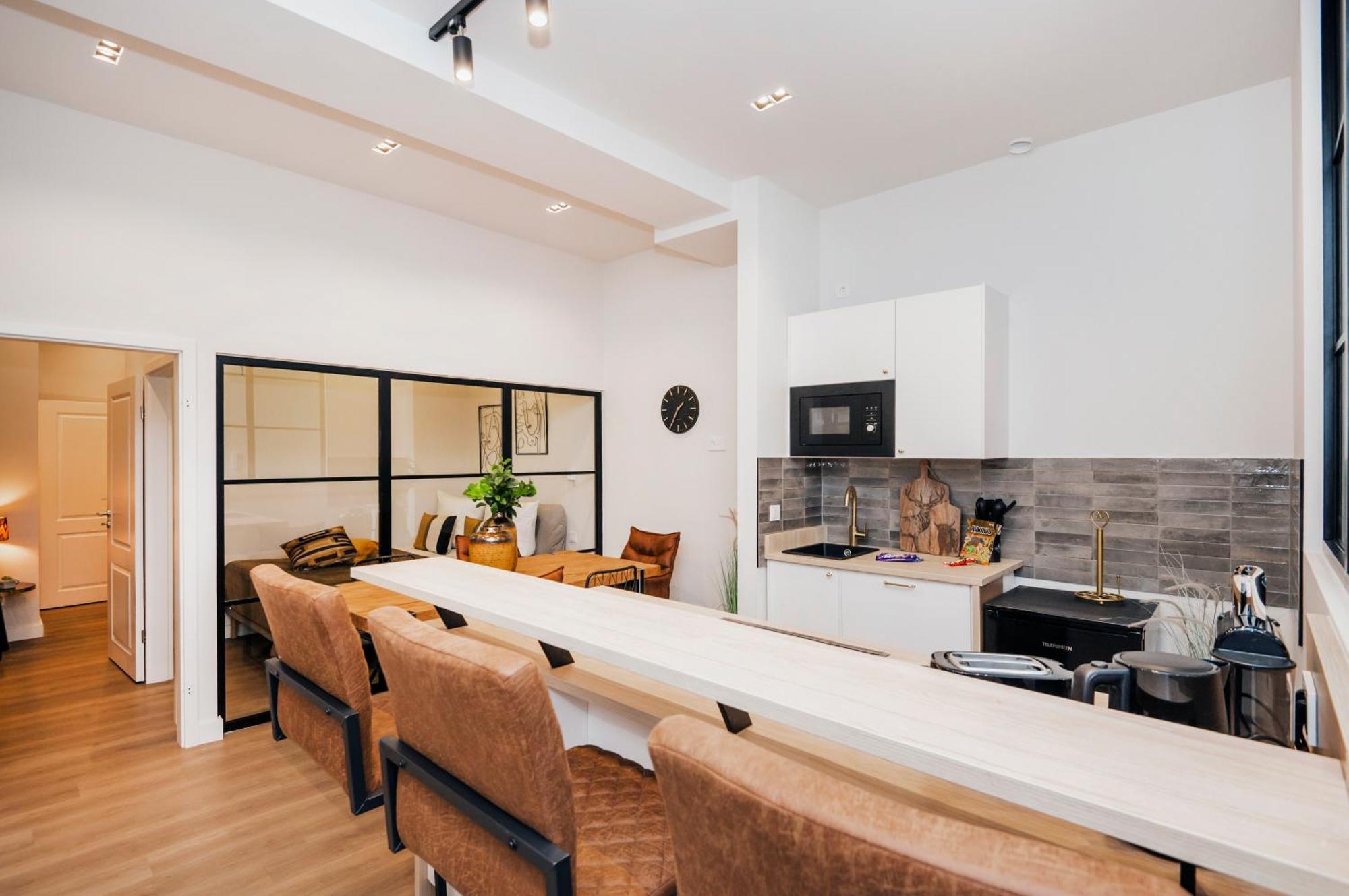 S331 - Luxurious Two Bedroom Duplex Apartment In Кёльн Экстерьер фото