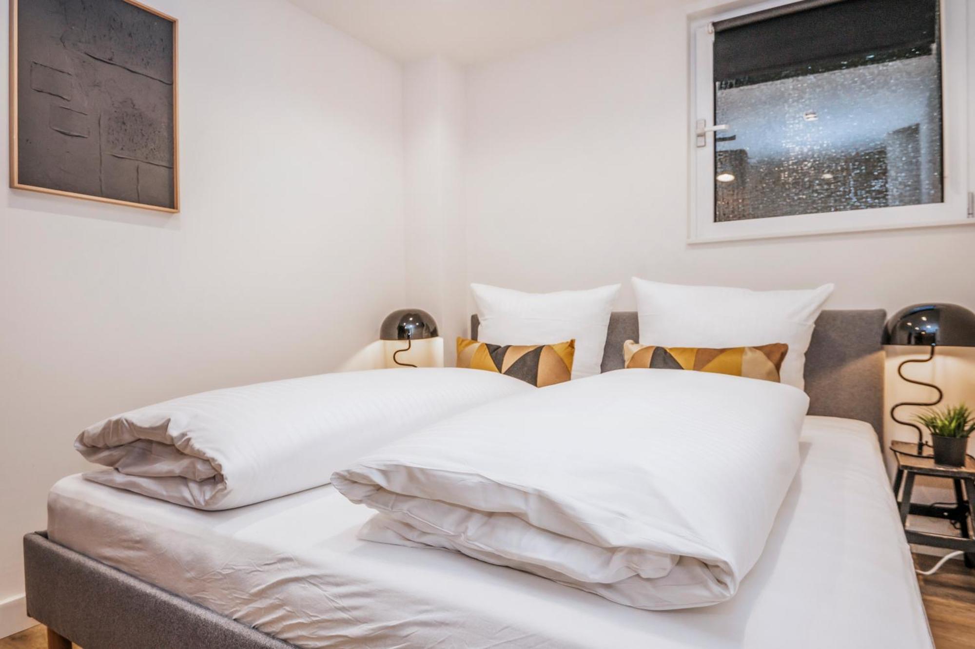 S331 - Luxurious Two Bedroom Duplex Apartment In Кёльн Экстерьер фото